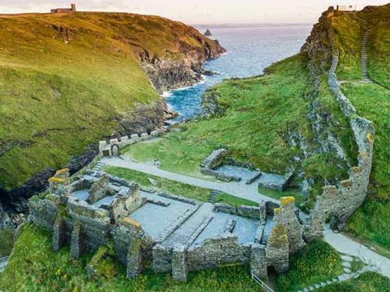Severe weather forces Tintagel Castle closure