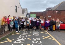 Mental health help centres will reopen