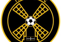 Torpoint miss chance to go top of league