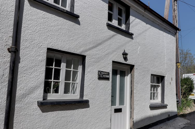 comfrey cottage