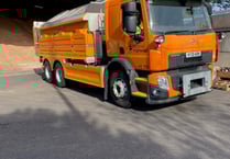 Plea to give gritting vehicles time and space 