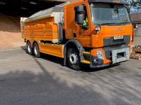 Plea to give gritting vehicles time and space 