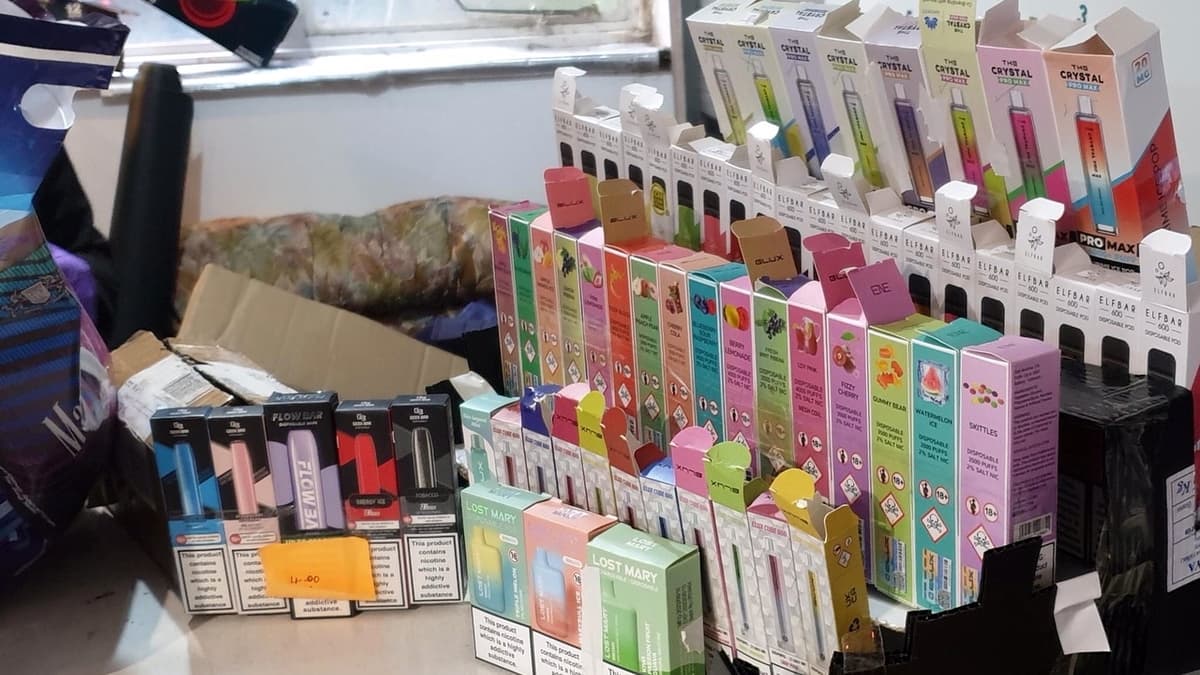 Government announce planning crackdown on vape and gambling shops