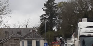 Gunnislake traffic chaos due to broken down lorry today
