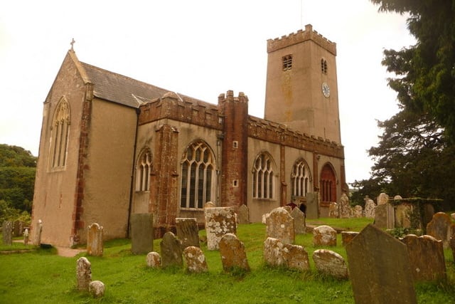 Twenty-one churches join for united service