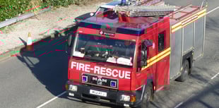 Fire crews battle as 40 tonnes of straw burns in Holsworthy farm fire