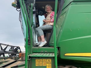 Community combine to give woman her dream experience 