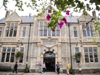 Books return to Cornish libraries after inappropriate link removed