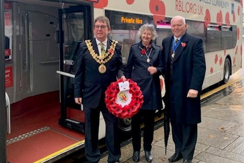 Cllr Cooper, Mayor of Bodmin, the Mayoress and the Deputy Mayor with the wreath