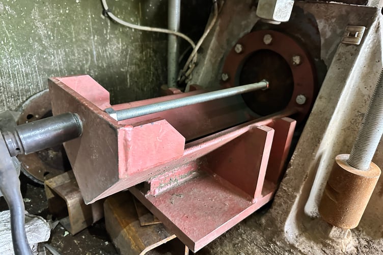 Tamar Bridge ‘rockers’ trial saves millions of pounds and reduces potential disruption