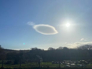 UFO cloud spotted hovering over Devon 