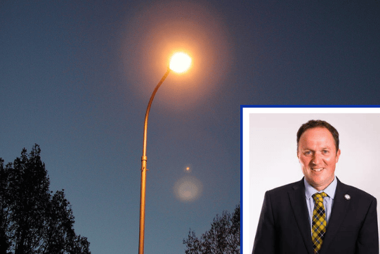 Adrian parsons Street Lamp Overlay