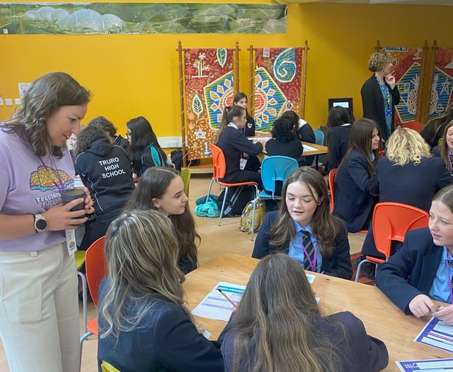 Year 7 girls to attend cybersecurity event supported by GCHQ 
