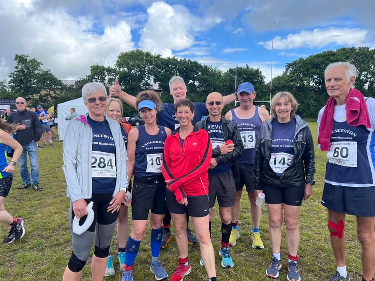 Launceston Road Runners Magnificent 7.
