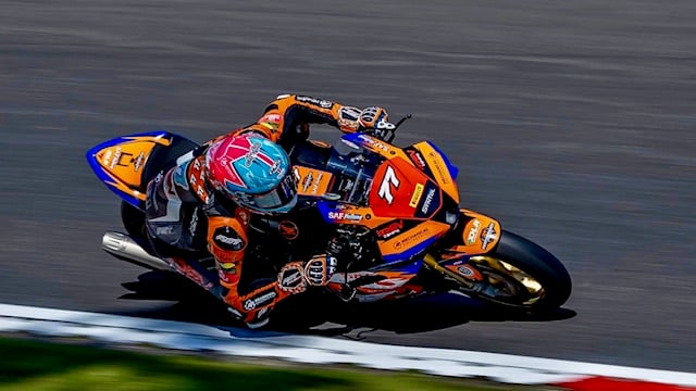Fin impresses at Brands Hatch