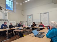 Councillors air concerns over proposed phone mast near primary school 