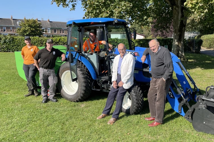 Pictured in image from left to right: Robyn, Sam, and John from Torridge District Council's Grounds Maintenance Team with Councillor Chris Leather and Councillor Bob Hicks