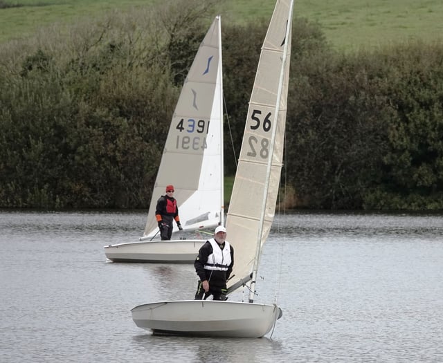 Perrett and Hilton take victories at Upper Tamar Lake