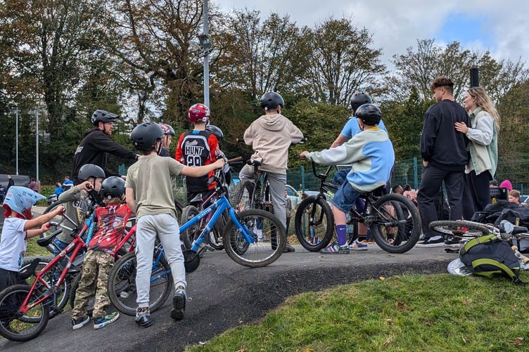 Children enjoying Pendowr bike pump track (Picture: Aaron Greenaway)