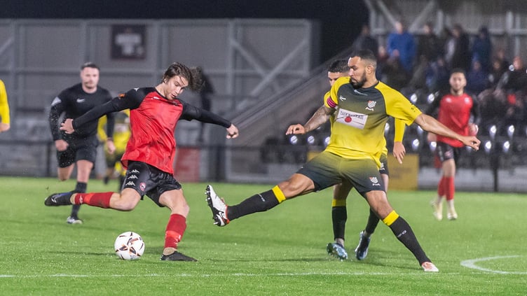 Tyler Harvey v Chesham United.