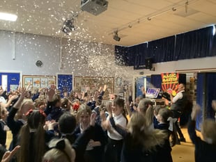 Students spread Christmas cheer 
