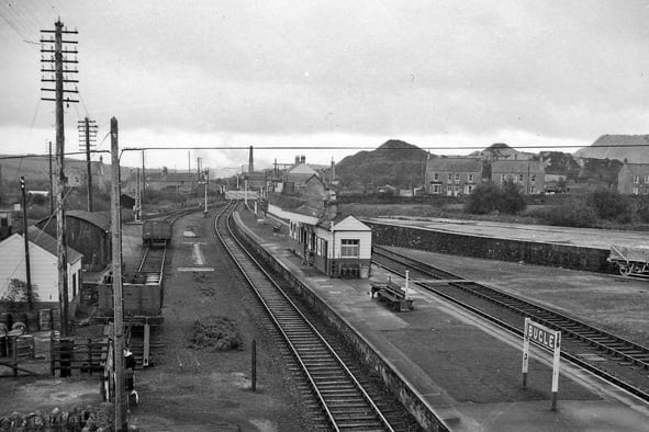 Bugle railway station in 1964 (Picture: Ben Brooksbank/Creative Commons)