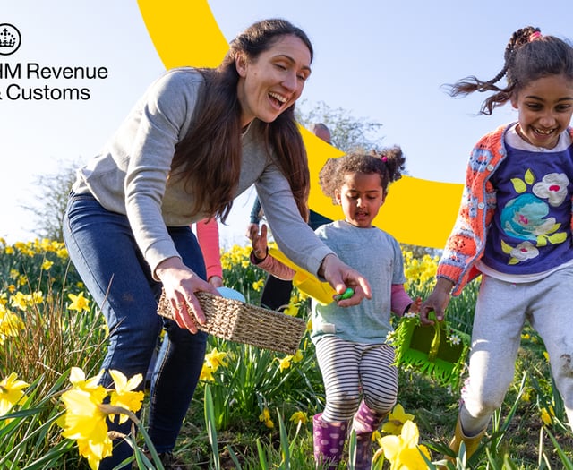 Parents reminded to sign up to save with Tax-Free Childcare 

