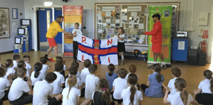 Students learn vital beach safety with RNLI