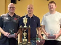 Advantage New Inn A and Golden Fleece in Bude Pool League divisions