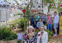 Bodmin Inner Wheel turn flower bed into sea of red to remember fallen war heroes