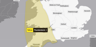 Met Office issues thunderstorm warning