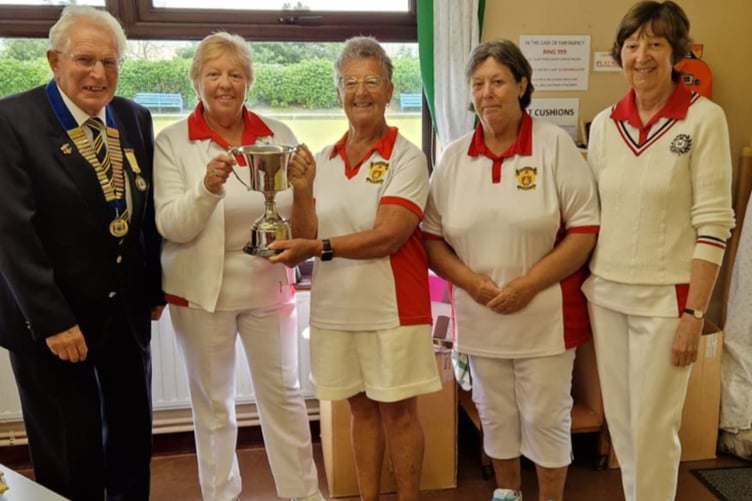 Dunheved Senior Fours