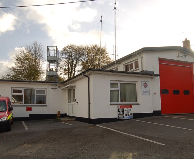 Mayor opposes fire responder cuts