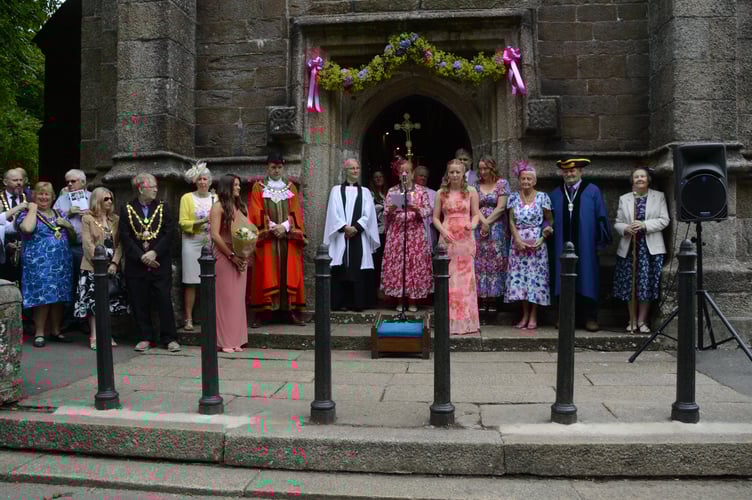 The moment where Miss Paige Chidley is unveiled to the town as their 2025 Pretty Maid (Picture: Rodney Parrish)
