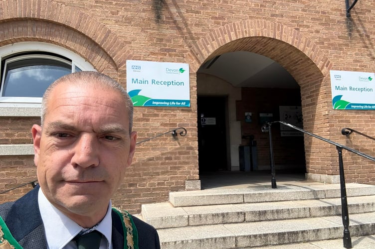 Cllr Jon Hutchings, the mayor of Holsworthy outside of Devon County Council's offices. (Picture: Cllr Jon Hutchings)