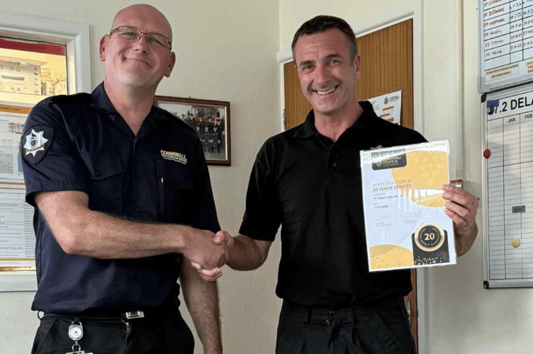 Shaun Edwards (right) was celebrated for his two decades of service. (Picture: Delabole Community Fire Station)