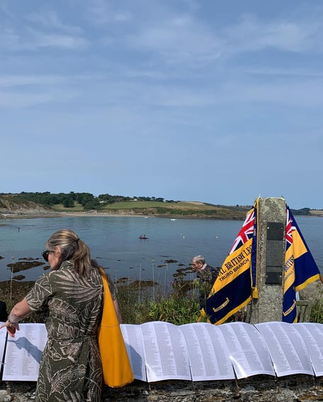 MP Jayne Kirkham in Portscatho on VJ Day