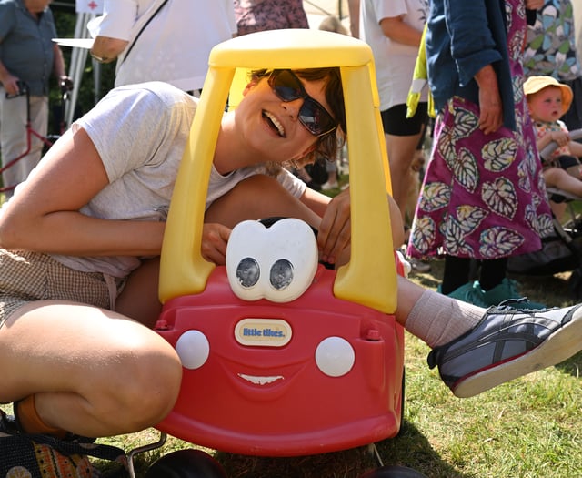 St Endellion fete raises £4,000