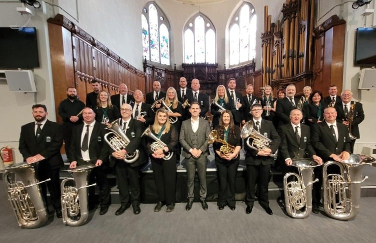 Roche Brass Band will be teaming up with the Sterts Singers this Saturday for Last Night of the Proms 