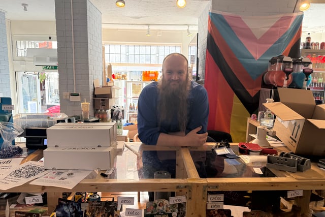 Game shop to create new community cafe