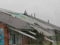 Swimming pool announces closure to repair roof damage