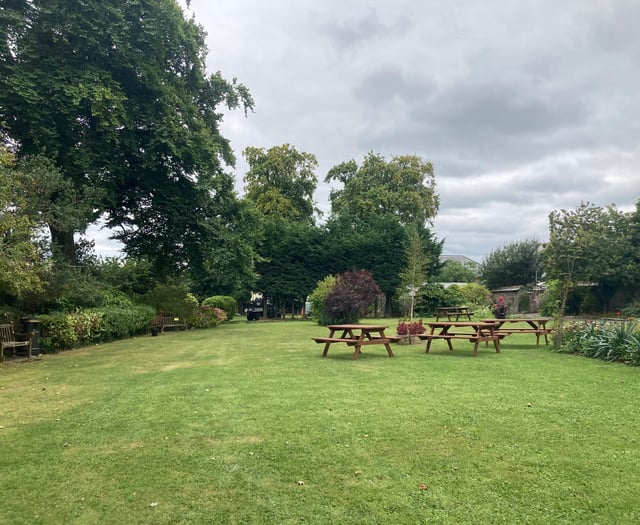 New benches enhance Badock Gardens