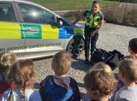 Tri-service officers delight nursery children