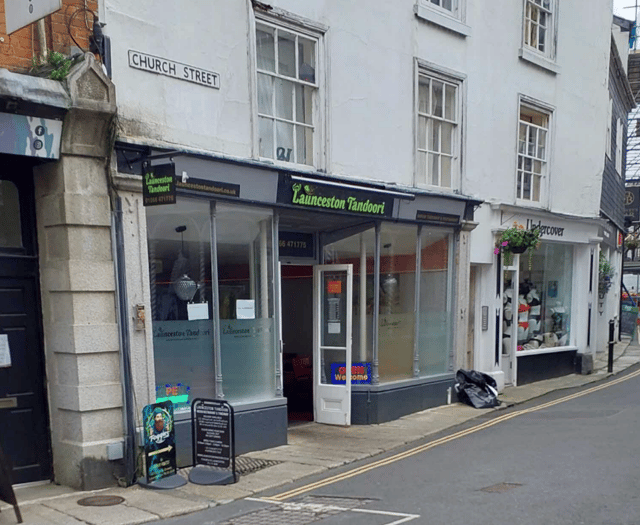 Planning: Proposals for ATM outside takeaway refused 