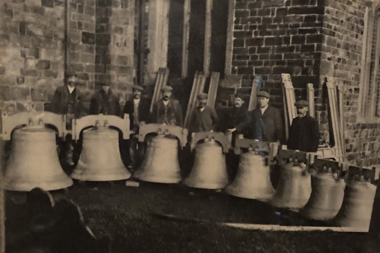 St Andrews Church, Stratton Bells 