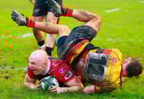 Pirates cement fourth with home bonus-point victory