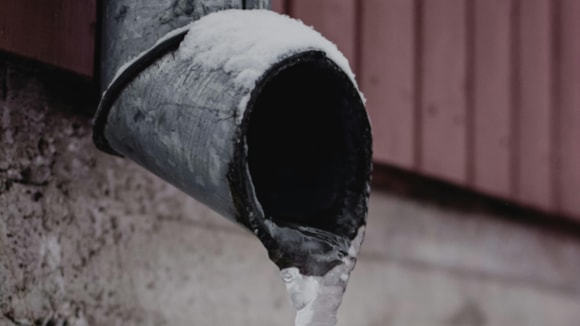 South West Water offer tips to  protect your homes from freezing weather