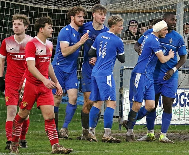 Seasiders held to draw by Wadebridge in North Cornwall derby 