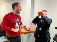 MP enjoys virtual tour of Parliament during school visit