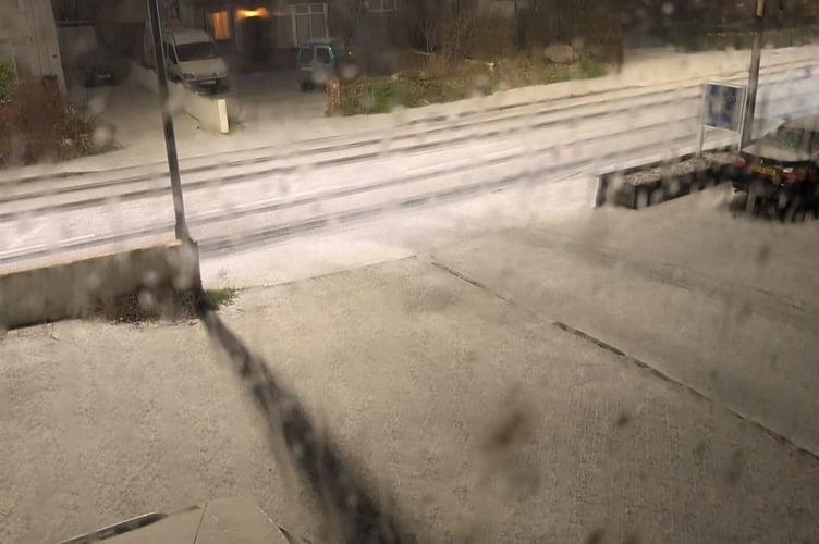 Heavy snow falling in Henver Road in Newquay in the early hours